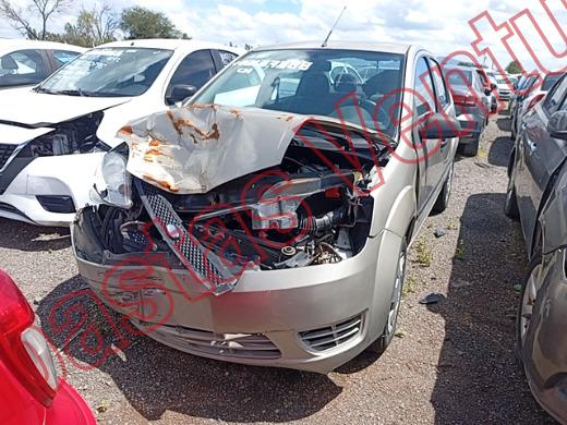 FORD FIESTA 2007, foto 1 de 19