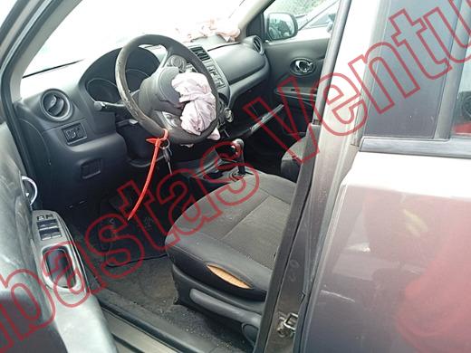 NISSAN VERSA 2012, foto 17 de 19