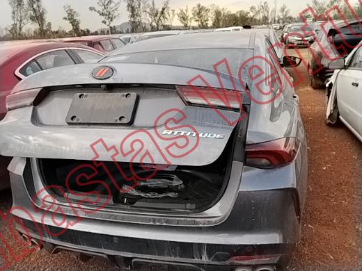 DODGE ATTITUDE 2025, foto 6 de 19