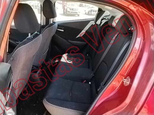 MAZDA MAZDA 2 2025, foto 16 de 19