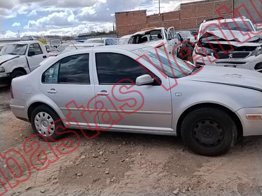 VOLKSWAGEN JETTA 2001, foto 4 de 19