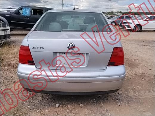 VOLKSWAGEN JETTA 2001, foto 6 de 19