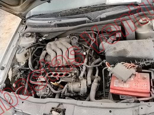 VOLKSWAGEN JETTA 2001, foto 10 de 19