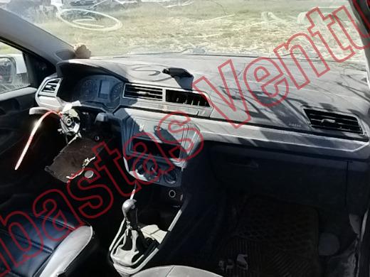 VOLKSWAGEN SAVEIRO  2021, foto 14 de 19
