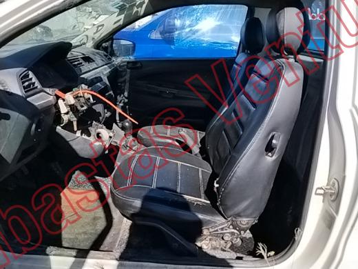 VOLKSWAGEN SAVEIRO  2021, foto 17 de 19