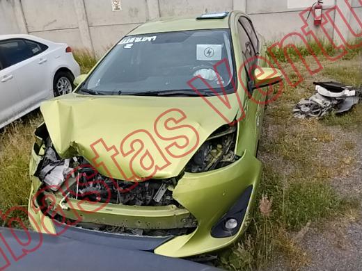 TOYOTA PRIUS 2019, foto 2 de 19
