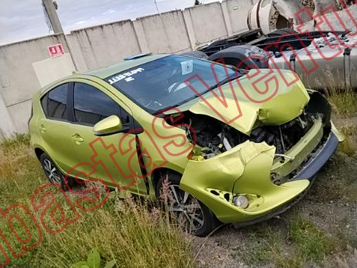 TOYOTA PRIUS 2019, foto 4 de 19