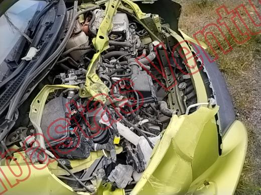 TOYOTA PRIUS 2019, foto 11 de 19