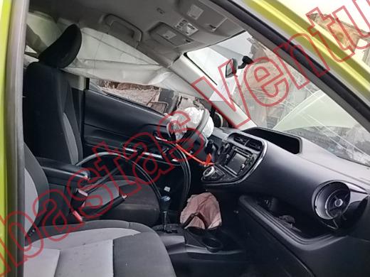 TOYOTA PRIUS 2019, foto 12 de 19