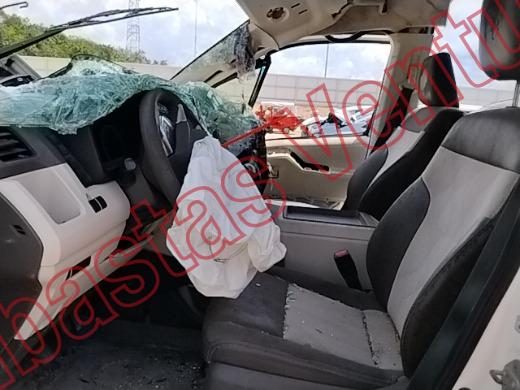 TOYOTA HIACE VAN 2023, foto 17 de 19