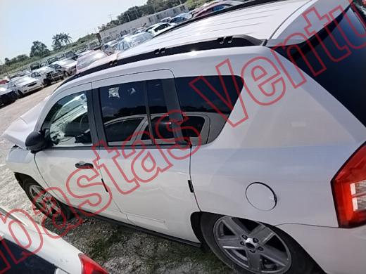 JEEP COMPASS 2009, foto 8 de 19
