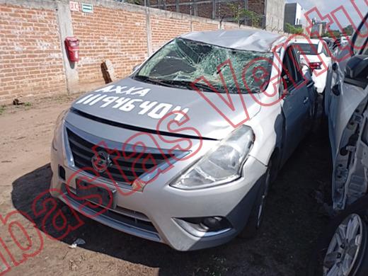 NISSAN VERSA 2017, foto 1 de 19