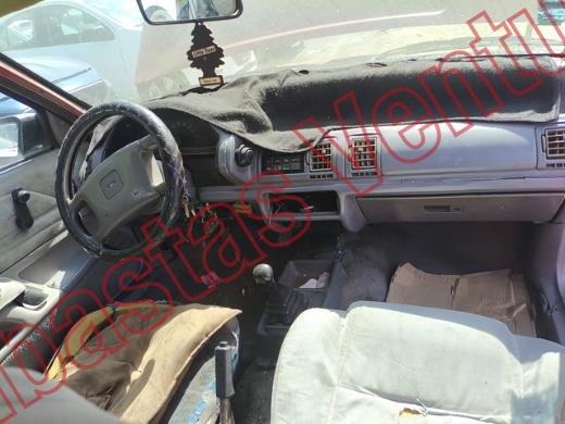 FORD TOPAZ 1993, foto 14 de 19