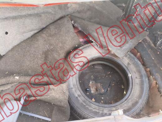 FORD TOPAZ 1993, foto 15 de 19