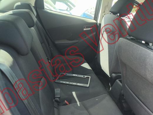 MAZDA MAZDA 2 2026, foto 13 de 19