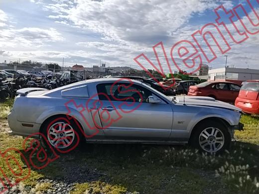 FORD MUSTANG 2005, foto 4 de 19