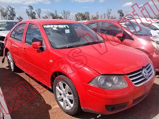 VOLKSWAGEN JETTA CLASICO 2013, foto 4 de 19