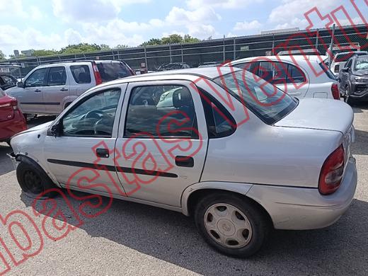 CHEVROLET CHEVY 2001, foto 8 de 19