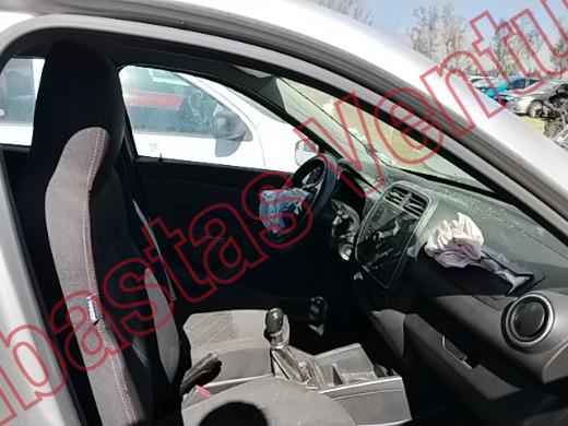 RENAULT KWID 2020, foto 12 de 19