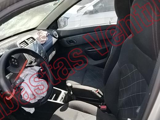 RENAULT KWID 2020, foto 17 de 19