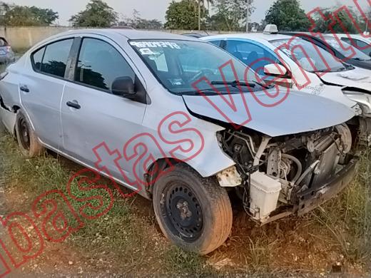 NISSAN VERSA 2019, foto 3 de 19