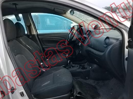 NISSAN VERSA 2019, foto 12 de 19