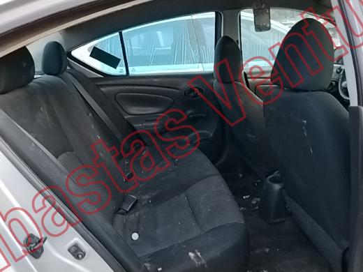 NISSAN VERSA 2019, foto 13 de 19