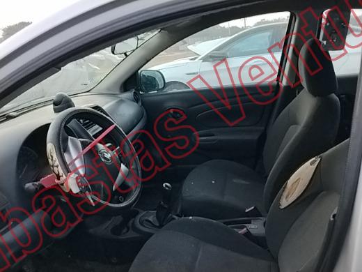 NISSAN VERSA 2019, foto 17 de 19