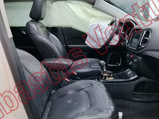 JEEP COMPASS 2018, foto 12 de 19