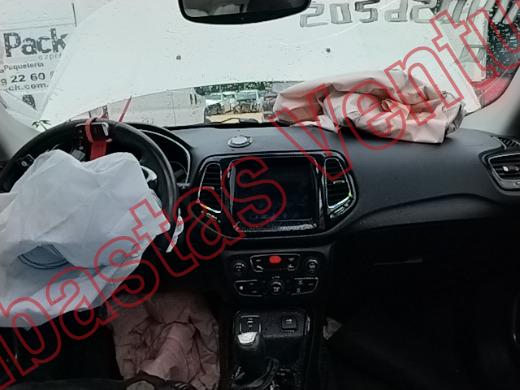 JEEP COMPASS 2018, foto 14 de 19