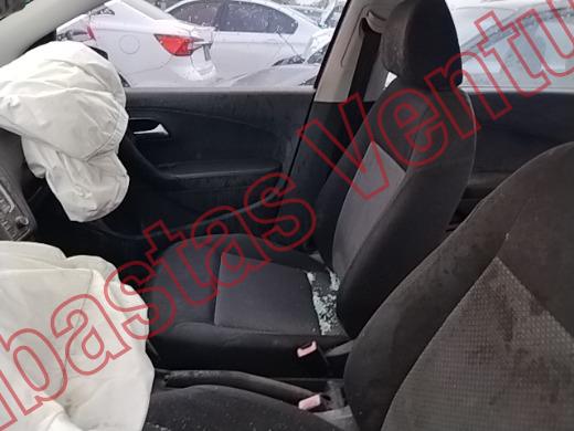VOLKSWAGEN VENTO 2019, foto 17 de 19