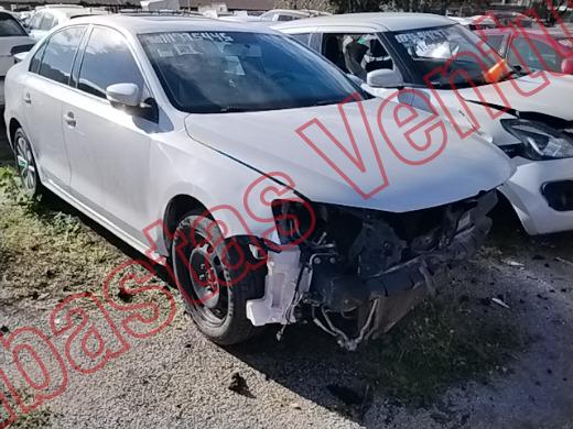 VOLKSWAGEN JETTA 2016, foto 3 de 19