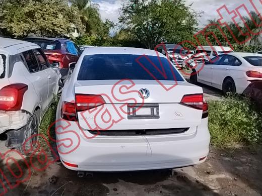 VOLKSWAGEN JETTA 2016, foto 6 de 19