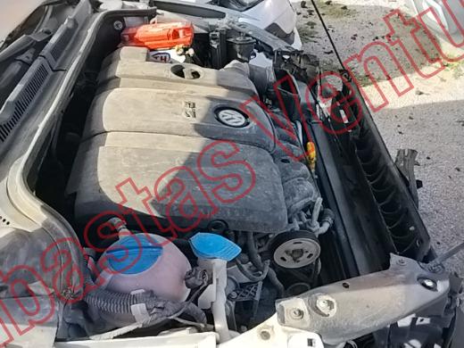 VOLKSWAGEN JETTA 2016, foto 11 de 19