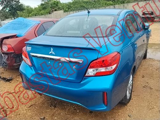 MITSUBISHI MIRAGE 2024, foto 6 de 19