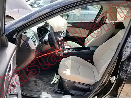 MAZDA MAZDA 3 2018, foto 17 de 19