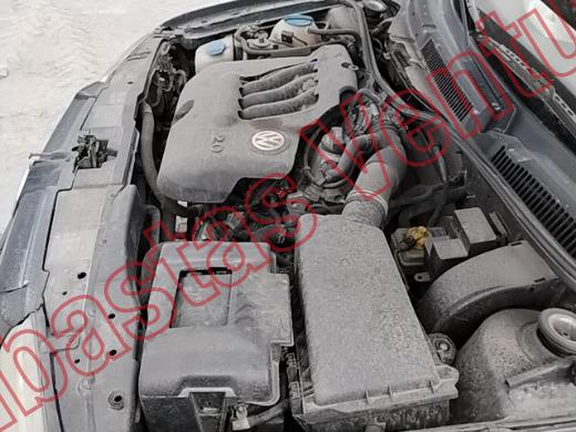 VOLKSWAGEN JETTA 2005, foto 9 de 19