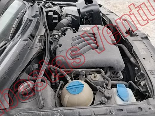 VOLKSWAGEN JETTA 2005, foto 11 de 19