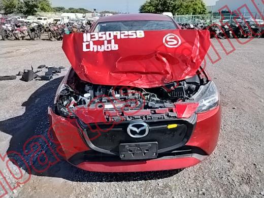MAZDA MAZDA 2 2024, foto 2 de 19