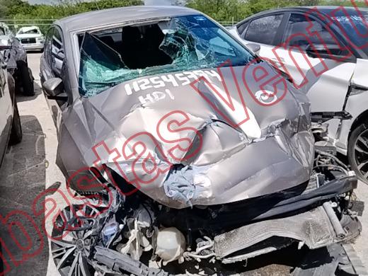 VOLKSWAGEN VENTO 2017, foto 4 de 19