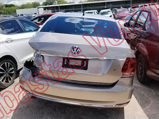 VOLKSWAGEN VENTO 2017, foto 6 de 19
