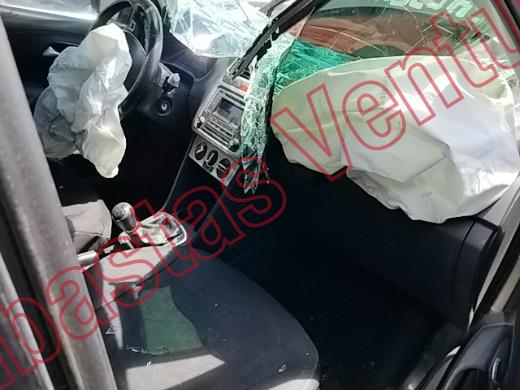 VOLKSWAGEN VENTO 2017, foto 12 de 19