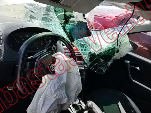 VOLKSWAGEN VENTO 2017, foto 14 de 19