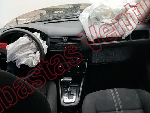 VOLKSWAGEN JETTA 2014, foto 14 de 19