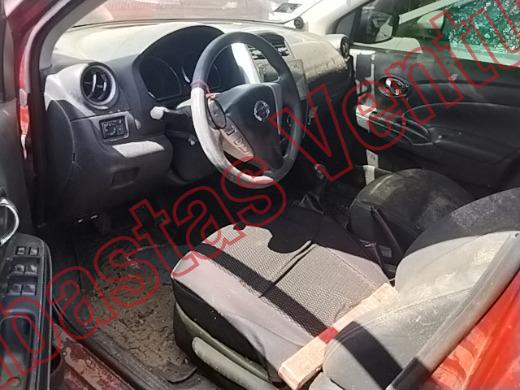 NISSAN VERSA 2019, foto 17 de 19