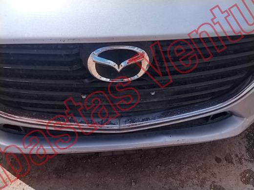 MAZDA MAZDA 3 2017, foto 18 de 19