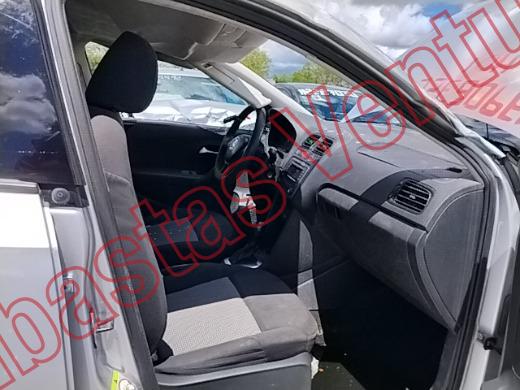 VOLKSWAGEN VENTO 2019, foto 12 de 19