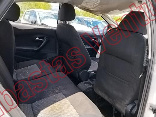 VOLKSWAGEN VENTO 2019, foto 13 de 19