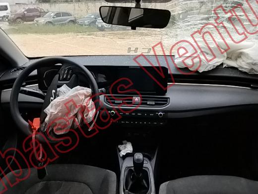 KIA K3 2024, foto 14 de 19