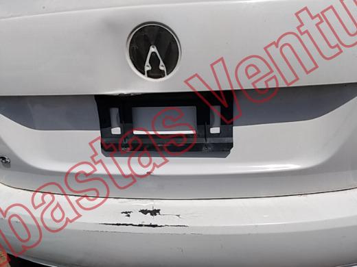 VOLKSWAGEN VENTO 2015, foto 19 de 19